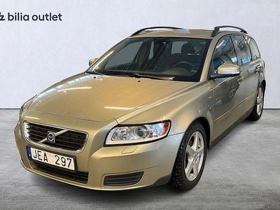Begagnad Volvo V50 109 HK (80 kW) 2008 Grön Kombi