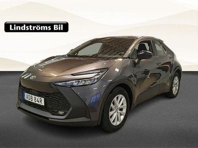 Begagnad Toyota C-HR Active 226 HK (166 kW) 2024 Mörkgrå SUV