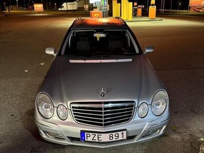 Mercedes E220