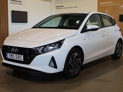 Vit Begagnad 2021 Hyundai i20 Essential Halvkombi | 159 900 kr (Marknadspris)