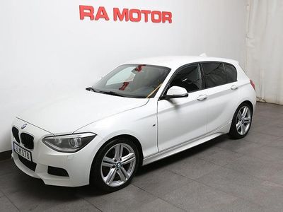 Vit Begagnad 2014 BMW 120 M Sport Halvkombi | 129 900 kr (Lite dyr)