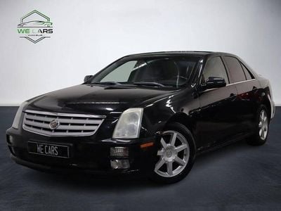 Svart Begagnad 2006 Cadillac STS Sedan | 69 900 kr