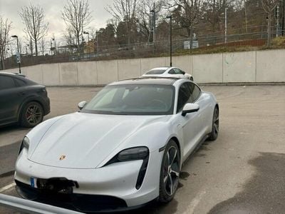 Porsche Taycan 4S