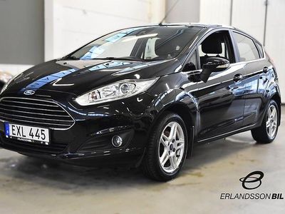 Svart Begagnad 2015 Ford Fiesta Titanium Halvkombi | 79 900 kr (Marknadspris)