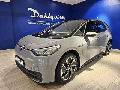Grå Begagnad 2023 VW ID.3 Pro Performance Halvkombi | 279 000 kr (Marknadspris)