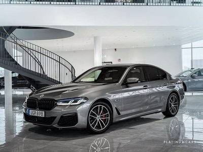 Skyscraper grå Begagnad 2023 BMW 530 M Sport Sedan | 449 000 kr