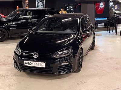 Begagnad VW Golf VI R 271 HK (199 kW) 2010 Svart Halvkombi