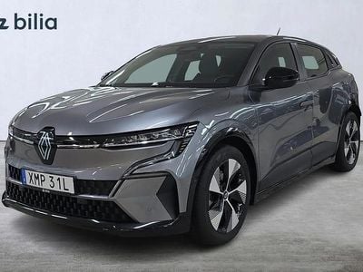 Grå Begagnad 2022 Renault Mégane IV Equilibre Halvkombi | 239 000 kr (Bra pris)