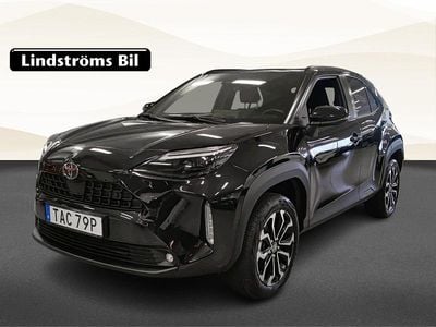 Svart Begagnad 2025 Toyota Yaris Hybrid | 329 000 kr