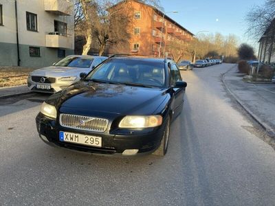 begagnad Volvo V70 2.4 Kinetic Euro 4