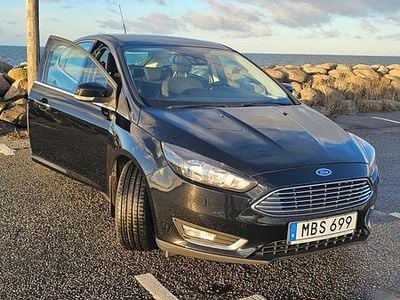 Begagnad 2016 Ford Focus Halvkombi | 109 000 kr (Marknadspris)
