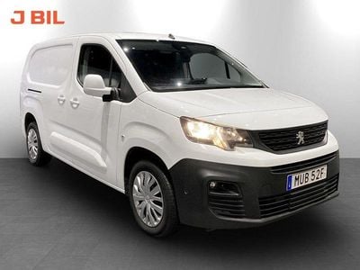 Vit Begagnad 2019 Peugeot Partner Minibuss | 179 900 kr (Lite dyr)