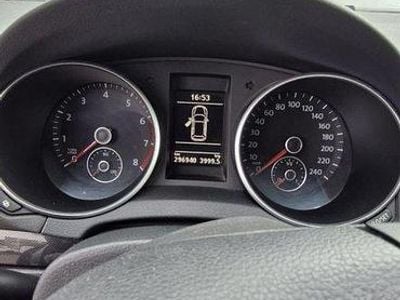 VW Golf