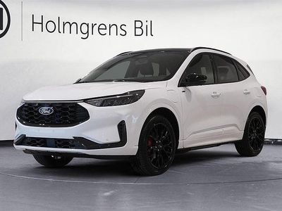Frozen white solid Ny 2025 Ford Kuga ST-Line X SUV | 494 000 kr (Dyr)