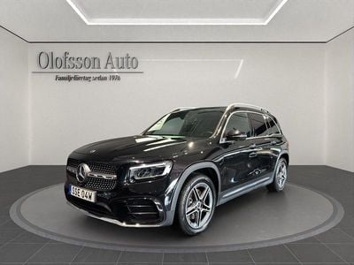 Mercedes GLB220