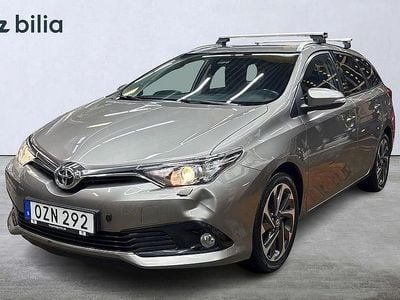 Begagnad Toyota Auris Touring Sports Active 117 HK (86 kW) 2016 Brun Kombi