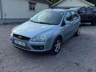 Begagnad 2007 Ford Focus Halvkombi | 17 000 kr (Marknadspris)