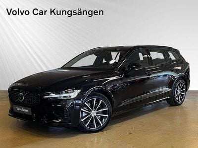 Svart Begagnad 2024 Volvo V60 Plus Kombi | 439 900 kr (Marknadspris)