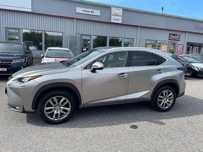 Lexus NX300h