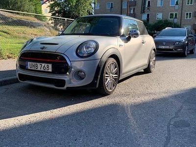 Begagnad Mini Cooper S 192 HK (141 kW) 2014 Halvkombi