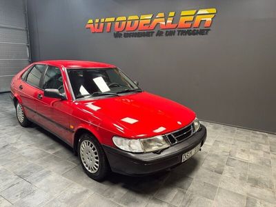 begagnad Saab 900 5-dörrar 2.0 (130Hk) En brukare /Dragkrok