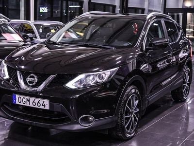 Svart Begagnad 2016 Nissan Qashqai Tekna SUV | 119 900 kr (Marknadspris)