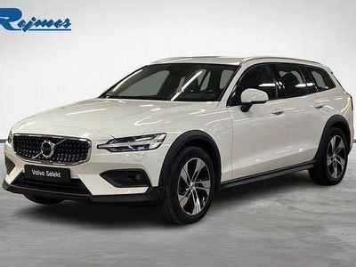 Vit Begagnad 2020 Volvo V60 CC Kombi | 289 900 kr (Marknadspris)