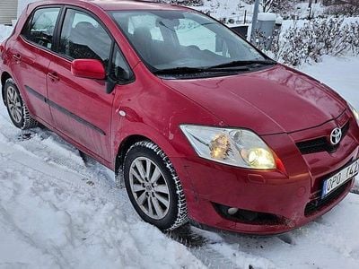 Begagnad 2007 Toyota Auris Halvkombi | 45 500 kr (Marknadspris)