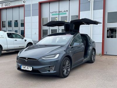 begagnad Tesla Model X 100D 525hk 6-sits Autopilot Luftfjädring Drag