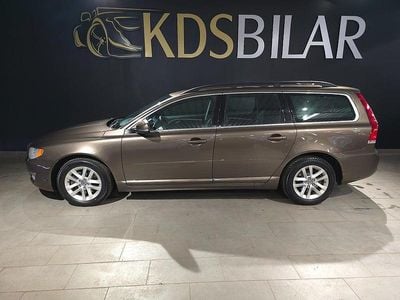 Brun Begagnad 2014 Volvo V70 Momentum Kombi | 119 800 kr (Bra pris)