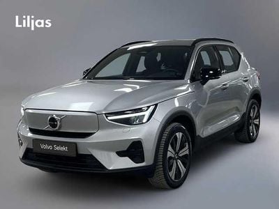 Begagnad Volvo XC40 Core 175 kW (238 HK) 2022 Silver SUV