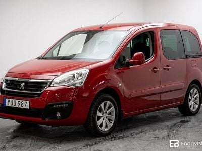 Röd Begagnad 2017 Peugeot Partner Tepee Minibuss | 139 900 kr (Dyr)