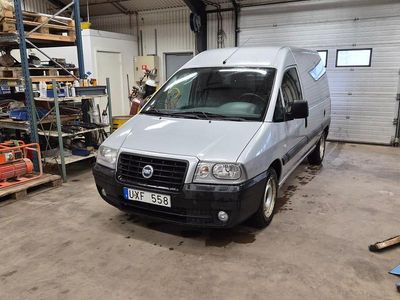 Begagnad Fiat Scudo 109 HK (80 kW) 2004 Van