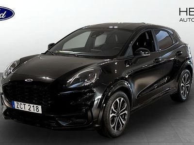 Svart (black) Begagnad 2022 Ford Puma ST-Line SUV | 209 000 kr (Marknadspris)