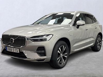 Begagnad Volvo XC60 Core 253 HK (186 kW) 2022 Silver SUV