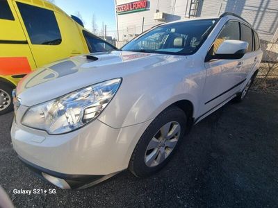 begagnad Subaru Outback 2.0 DIESEL 4WD +MOTORVÄRMARSYSTEM OCH LEDRAMP