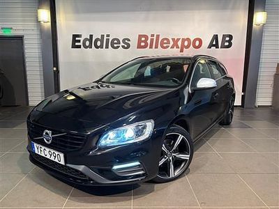 Begagnad Volvo V60 R-Design 190 HK (139 kW) 2016 Svart Kombi