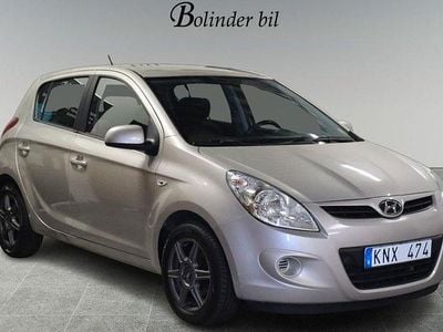 Begagnad Hyundai i20 Select 101 HK (74 kW) 2009 Silver Halvkombi