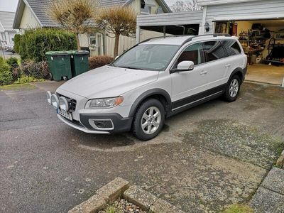 begagnad Volvo XC70 D3 AWD Momentum BSR Optimerad 282hk