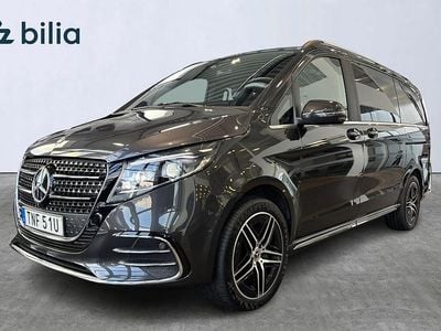 Begagnad Mercedes V300 237 HK (174 kW) 2025 Grå Minibuss