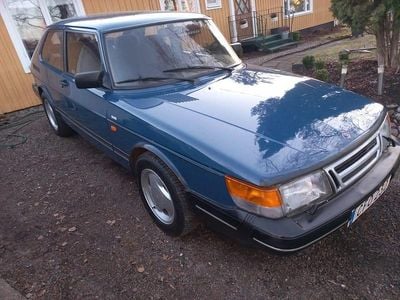 Begagnad Saab 900 128 HK (94 kW) 1991 Blå