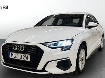 Ibisvit Begagnad 2022 Audi A3 Proline Sedan | 219 000 kr (Bra pris)