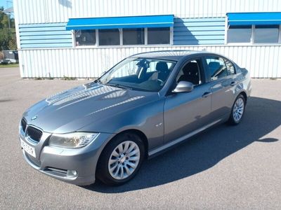 begagnad BMW 318 d Sedan Automat Comfort , Dragkrok 2009, Sedan