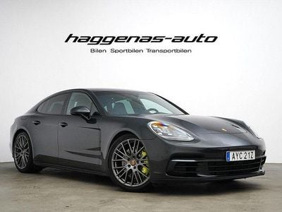 Porsche Panamera 4