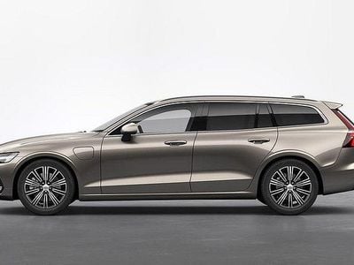 Grå Begagnad 2021 Volvo V60 Inscription Kombi | 329 500 kr (Bra pris)