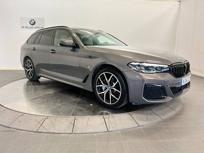 begagnad BMW 530 e xDrive Touring M Sport H/K Aktiv farthållare Drag