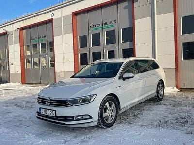 Vit Begagnad 2015 VW Passat GT Kombi | 139 900 kr (Marknadspris)