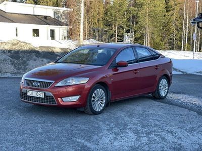 begagnad Ford Mondeo 2.5T Titanium