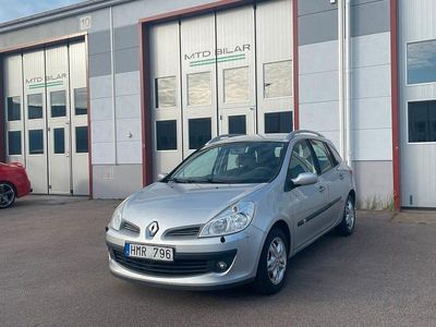 Silver Begagnad 2008 Renault Clio GrandTour Kombi | 29 900 kr (Lite dyr)
