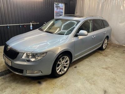Begagnad 2011 Skoda Superb Kombi | 69 000 kr (Marknadspris)